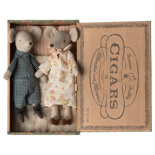 Maileg Grandma & Grandpa Mice In Cigarbox