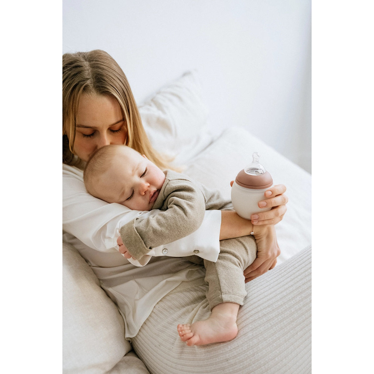 Élhée Baby Bottle - 240ML / 08 Oz