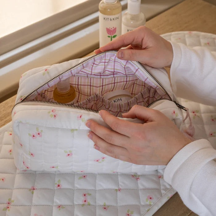Avery Row Wash Bag