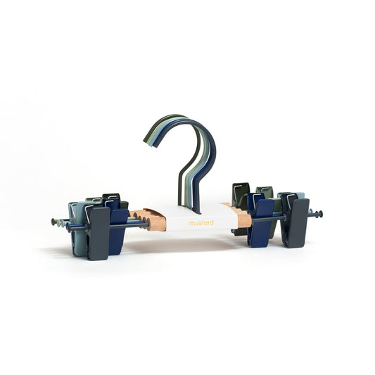 Mustard Made Kids Clip Hanger in Winter
