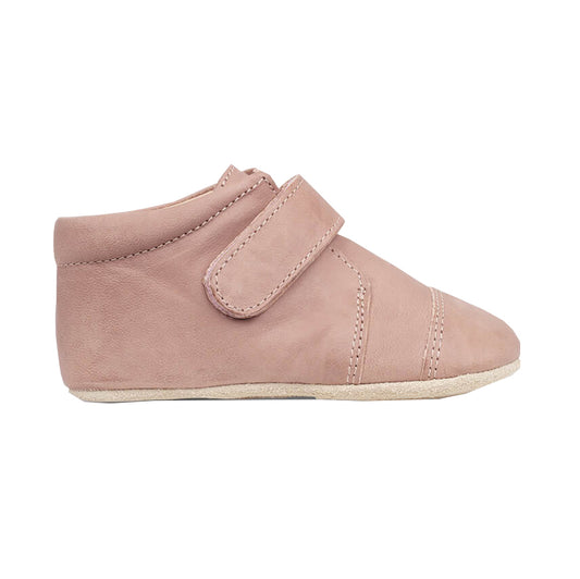 Petit Nord Closed Velcro Shoe
