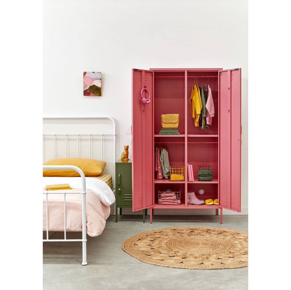 Mustard Made The Twinny in Berry