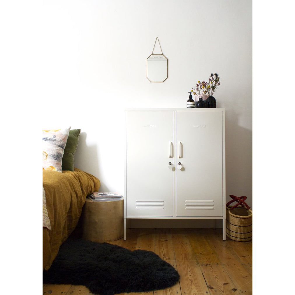 Mustard Made The Midi in White