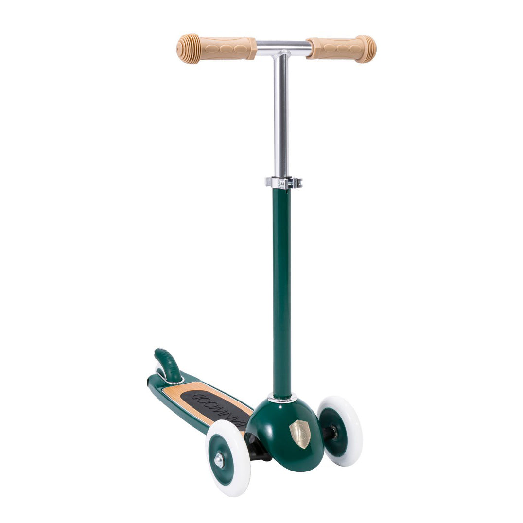 green kids scooter from banwood