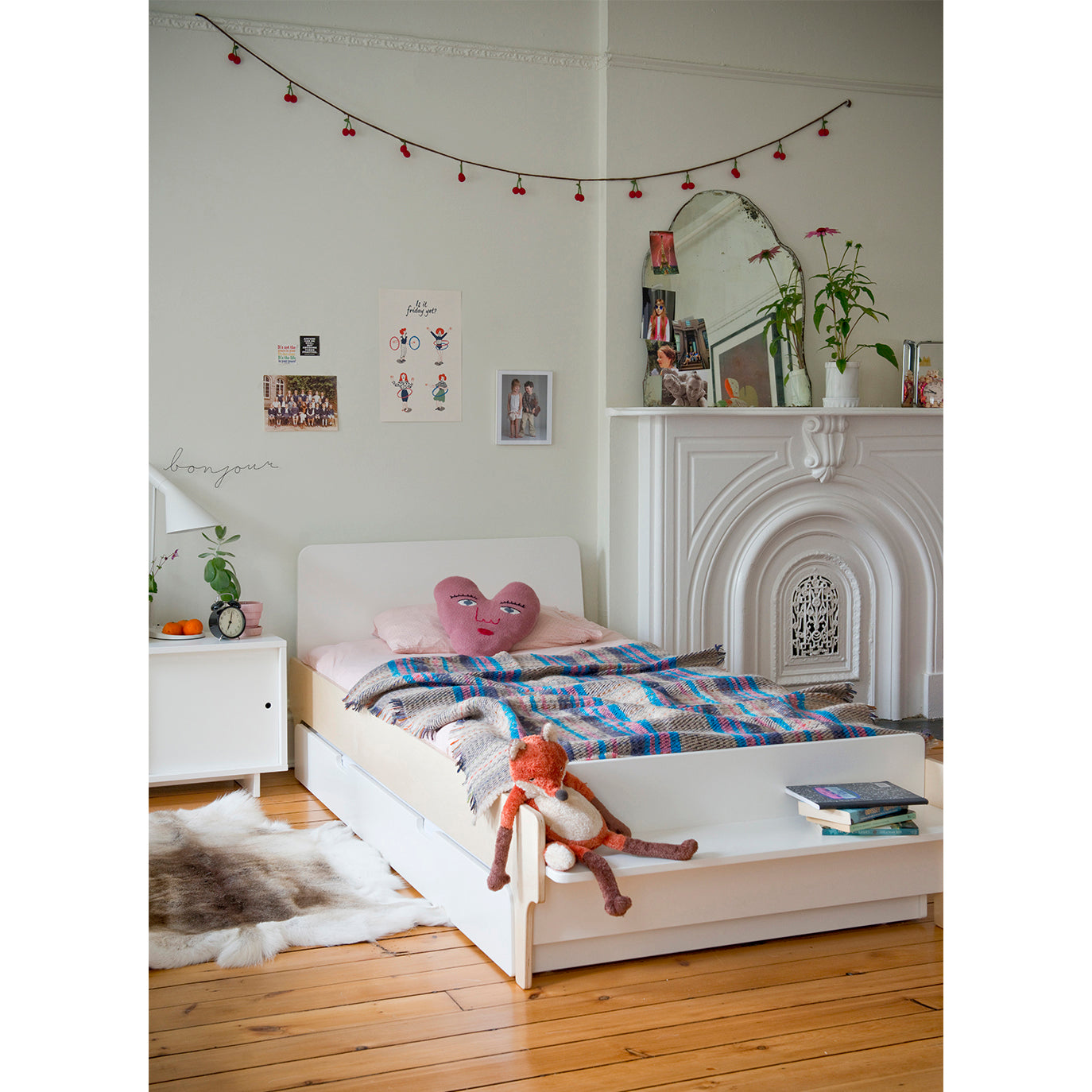 OEUF be good River Twin Bed w. Trundle