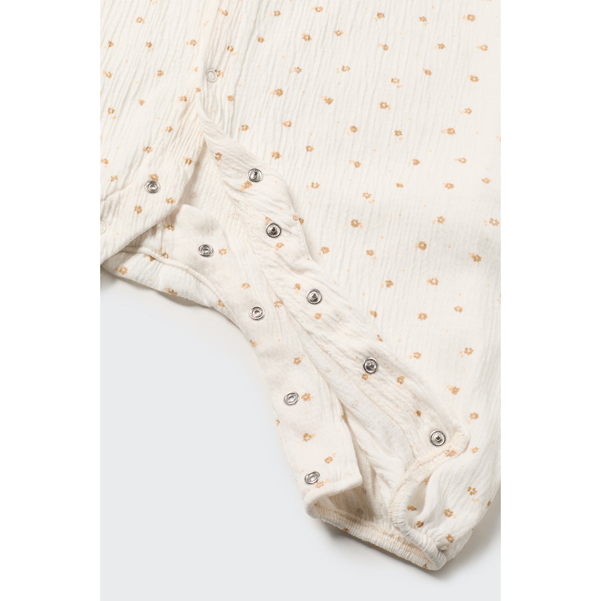 Cozmo Afra Jumpsuit for newborns and babies
