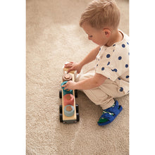 Load image into Gallery viewer, Kid&#39;s Concept Aiden Sorter Ring Truck