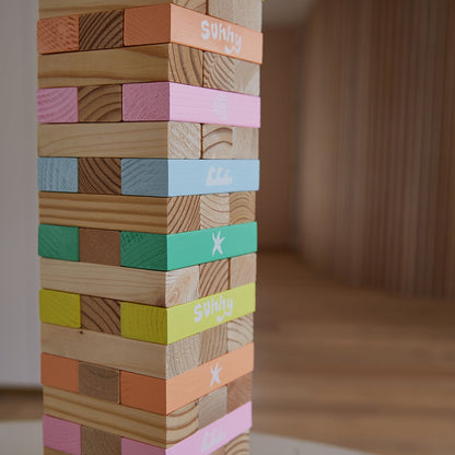 SUNNYLIFE Giant Jumbling Tower