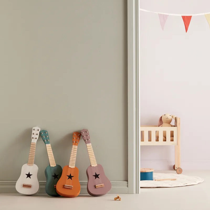 Kid's Concept Guitar in white for kids/children