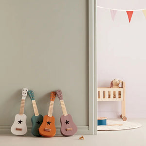 Kid's Concept Guitar in white for kids/children