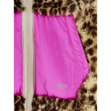 Load image into Gallery viewer, habits jacket with contrasting pink pockets and faux fur leopard lining from bellerose