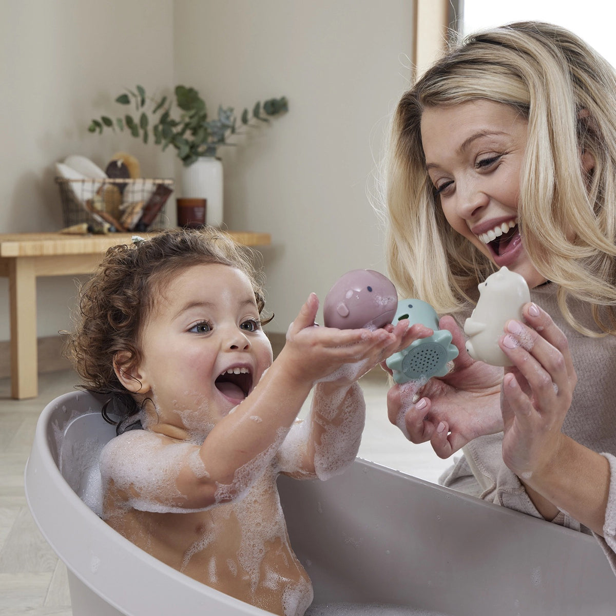 Shnuggle Bath Buddies