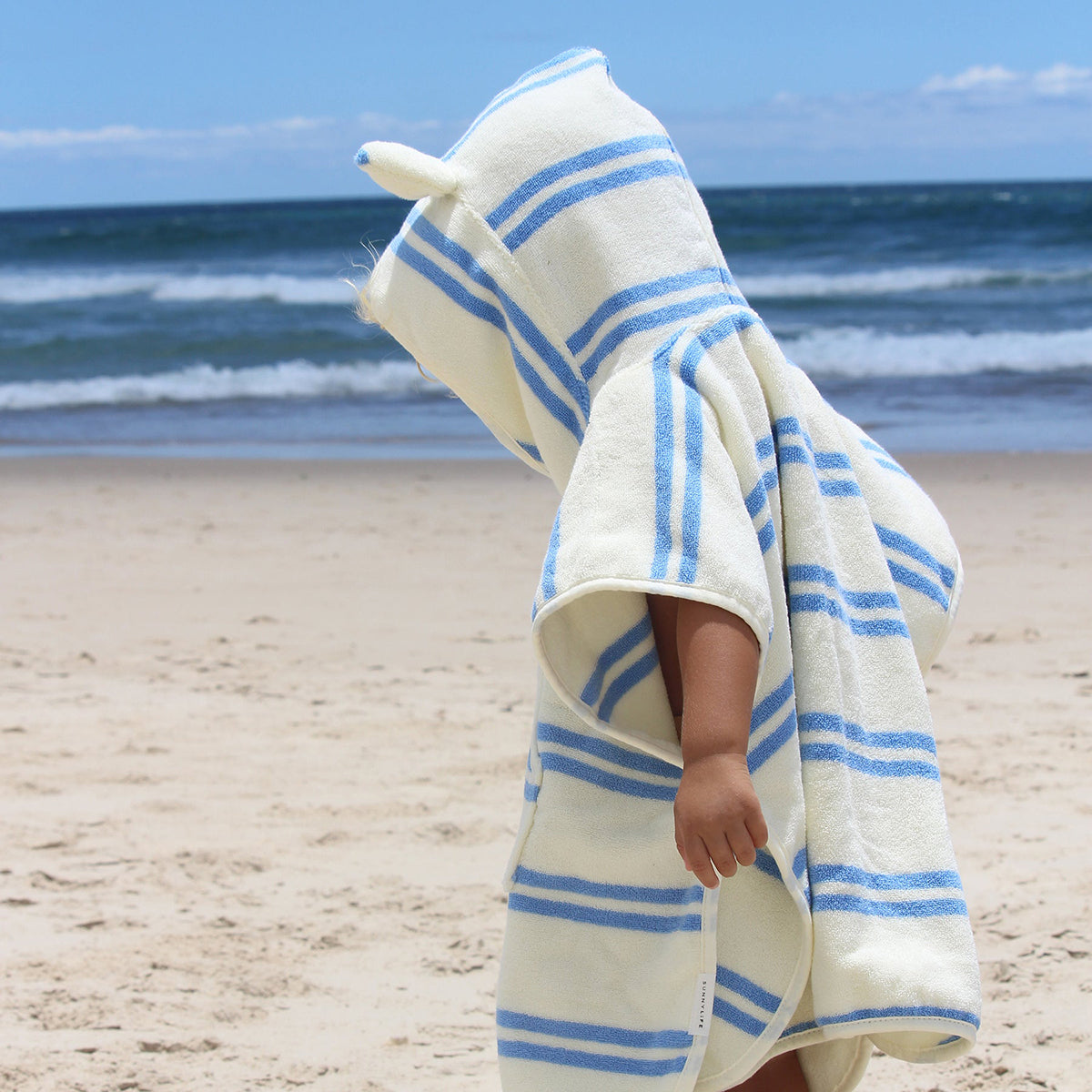 SUNNYLIFE Hooded Towel