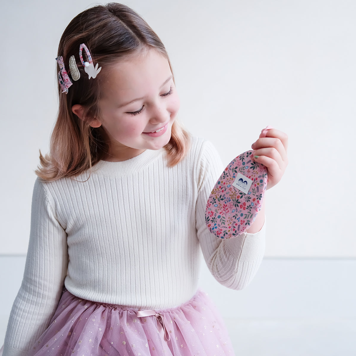 Mimi & Lula Pink Easter Egg with clic clac clips, alligator clips and mini scrunchies