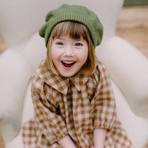 Nellie Quats Tag Beret Olive for toddlers and kids/children