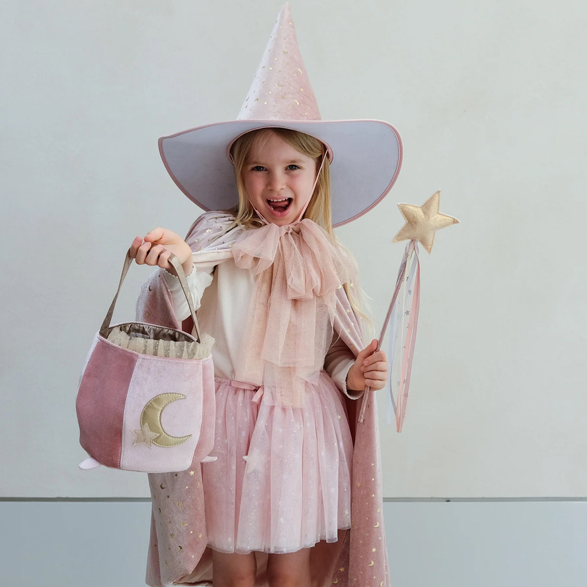 Mimi & Lula Cauldron Trick Or Treat Bag
