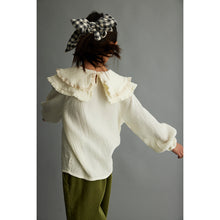 Load image into Gallery viewer, Cozmo Eva Blouse with teardrop closure in the back for toddlers, kids/children and tweens