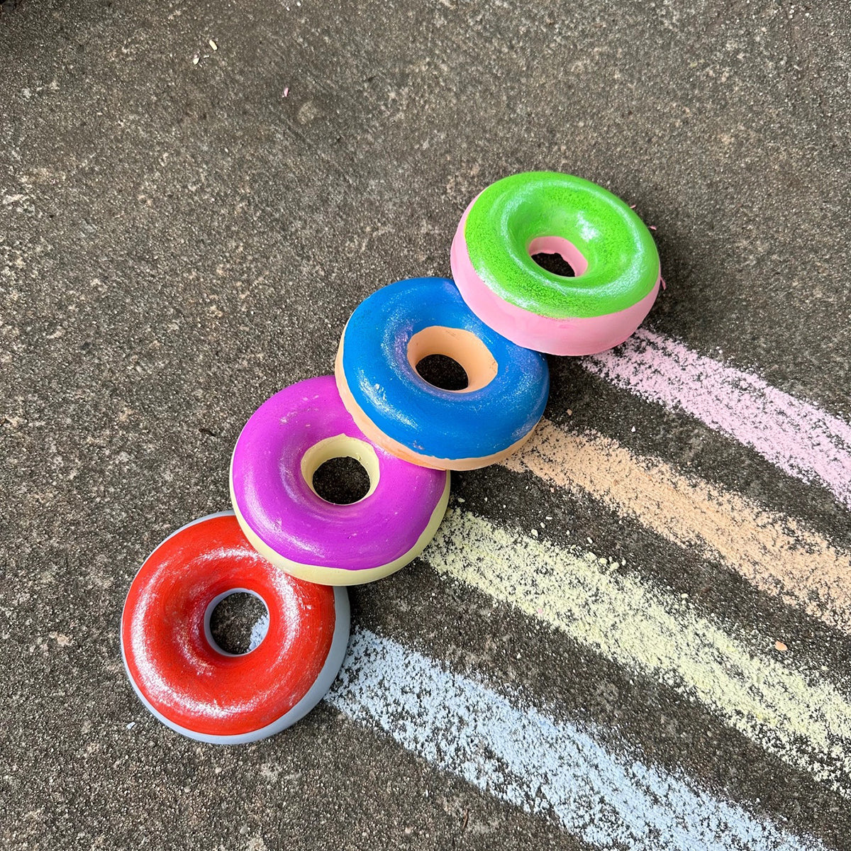 Twee Sidewalk Chalk