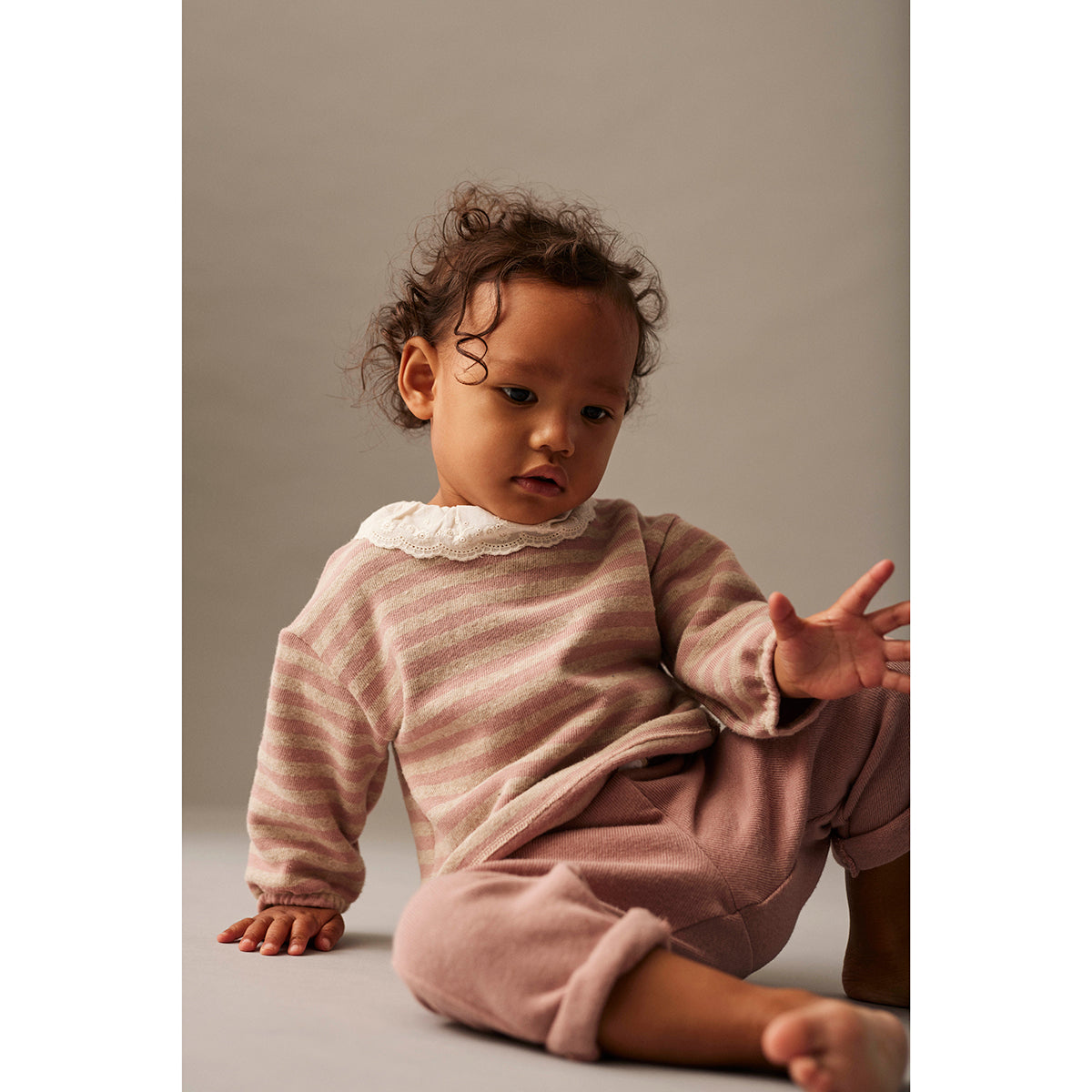 Cozmo Samar Sweater