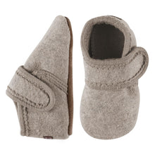 Load image into Gallery viewer, MP Classic Wool Slippers