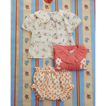 Load image into Gallery viewer, Emile Et Ida Achillea Flowers short-sleeved Blouse for babies and toddlers