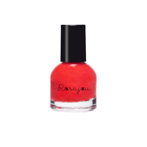 Rosajou Marvels Blush Setwith nail polish