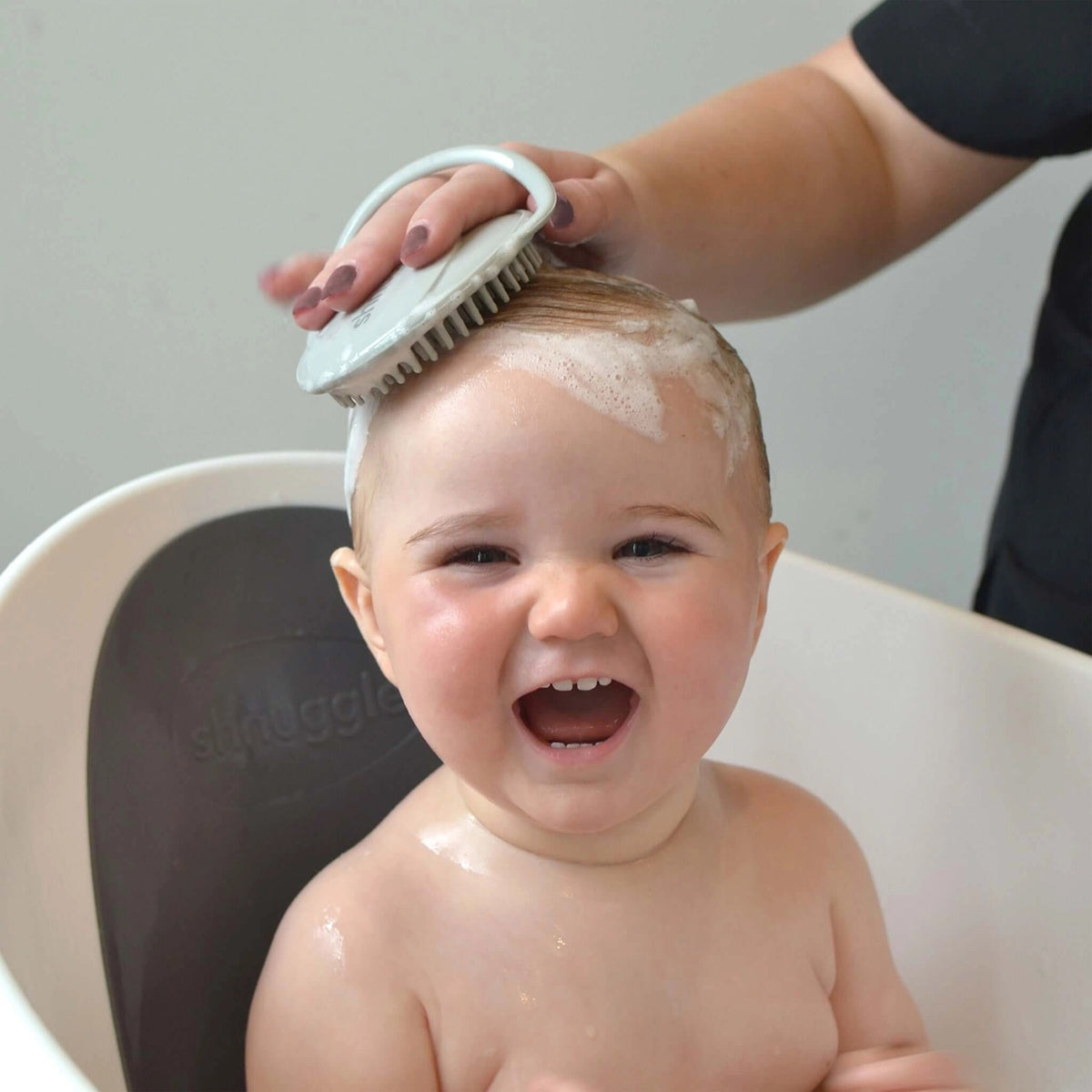 Shnuggle Baby Bath Cradle Cap Brush