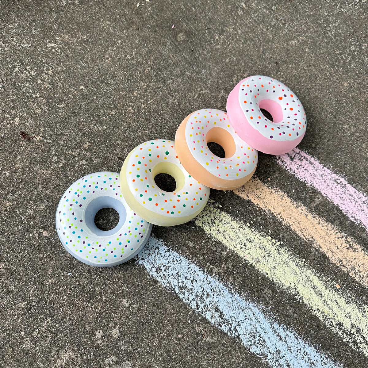 Twee Sidewalk Chalk