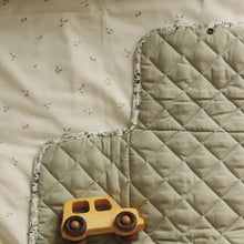 Load image into Gallery viewer, Avery Row Travel Baby Changing Mat ss24