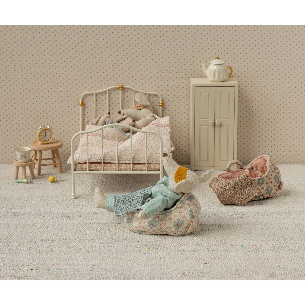 Maileg Carry Cot