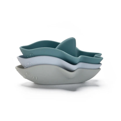 Inside Out Toys Shark Boat