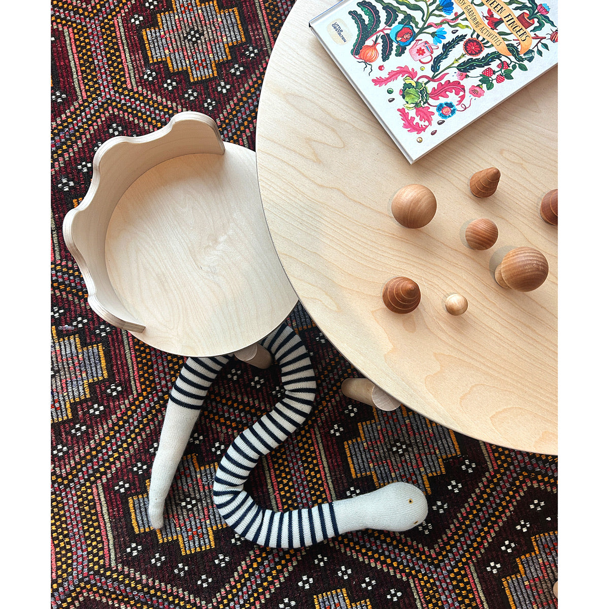 OEUF be good 2 Moss Chairs