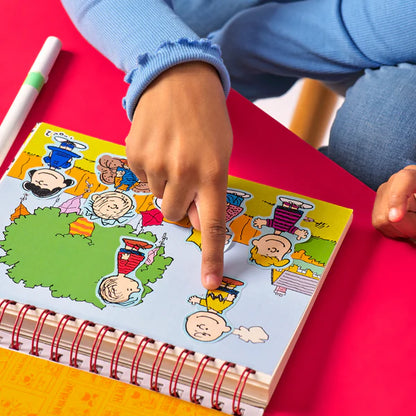 Ooly X Peanuts: Colouring Activity & Sticker Kit