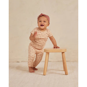 Quincy Mae Ribbed T-shirt And Leggings Set for babies