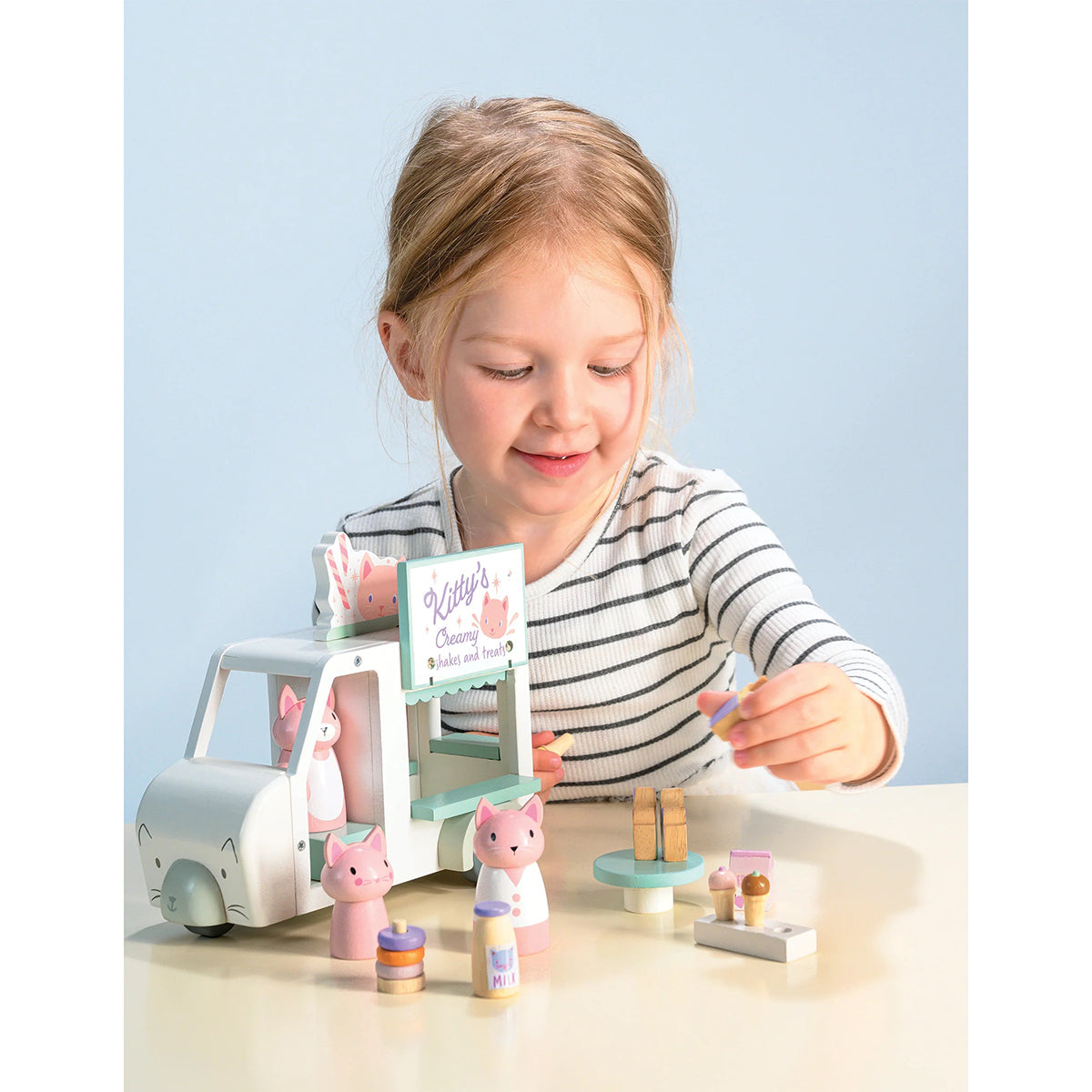 Tender Leaf Toys Kitty's Milkshake Van