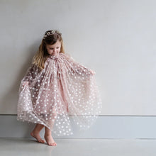 Load image into Gallery viewer, Mimi &amp; Lula Daisy Cape