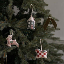 Load image into Gallery viewer, Avery Row Christmas Tree Decorations  