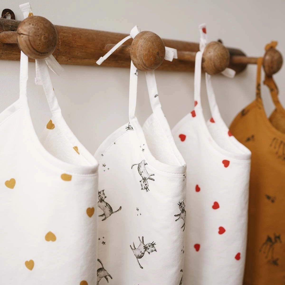 Rose In April Anna Bandana Bib new in