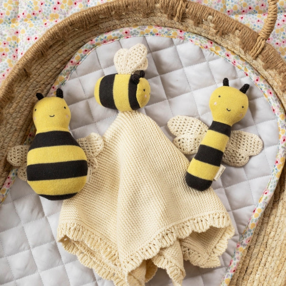 Avery Row Rattle - Bee