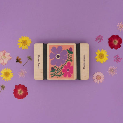 Pocket Flower Press- Cosmos