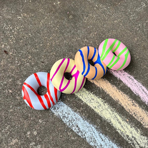 Twee Sidewalk Chalk donut