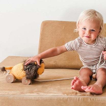Little Lamb Kind Leo Pull-Along