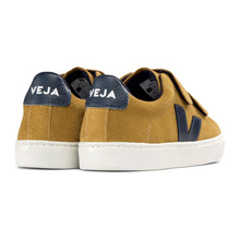 Load image into Gallery viewer, ESPLAR SUEDE CAMEL NAUTICO shoes/sneakers from Veja in suede for kids/children