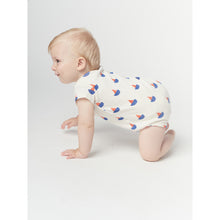 Load image into Gallery viewer, sail boat all over print and grey slim fit body set of 2 with crotch snap fastenings from bobo choses for newborns and babies