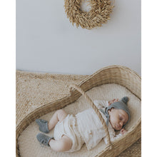 Load image into Gallery viewer, linen bloomer with elastic waistline from búho for newborns and babies
