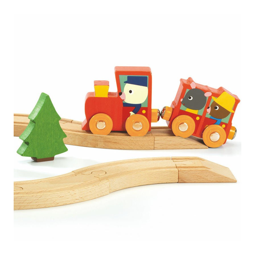 Djeco Handling Game Mini Train for infants