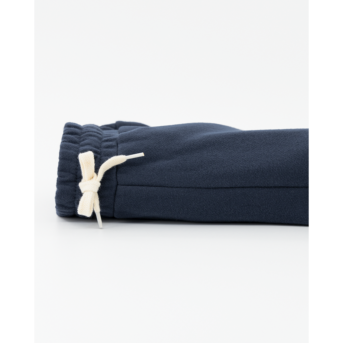 Ethan Colour Sweater Pants in slim fit with rib with drawcord, side pockets and back pocket from ao76 for kids/children and teens/teenagers