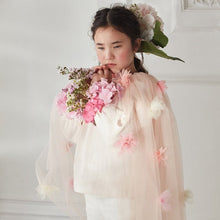 Load image into Gallery viewer, Meri Meri Flower Cape with tulle flowers in pink 