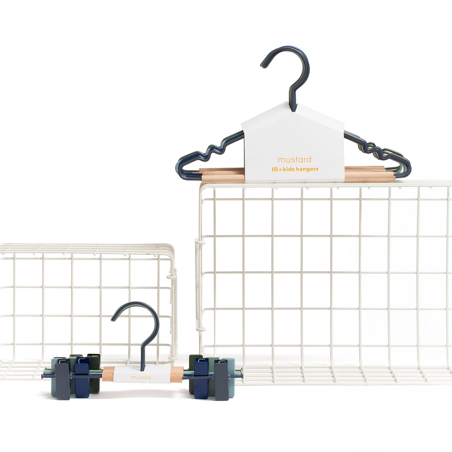 Mustard Made Kids Clip Hanger in Winter