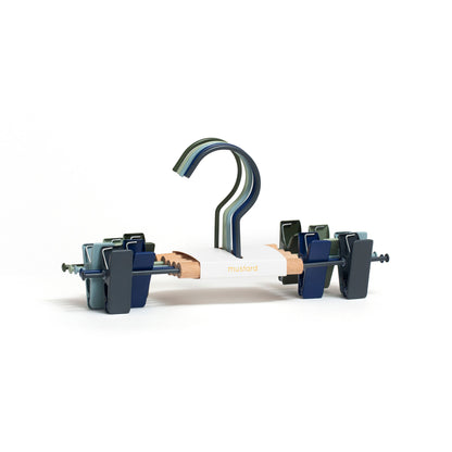 Mustard Made Kids Clip Hanger in Winter
